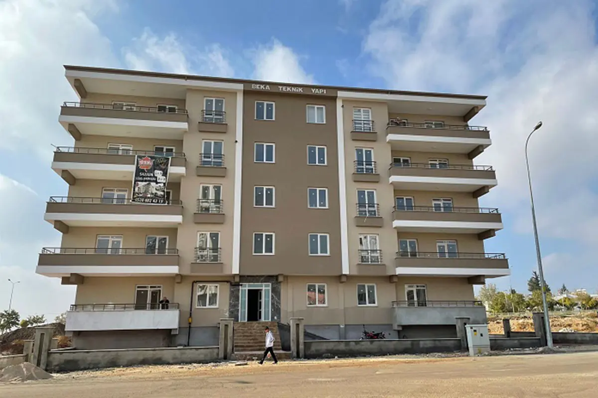 Nehir Apartmanı